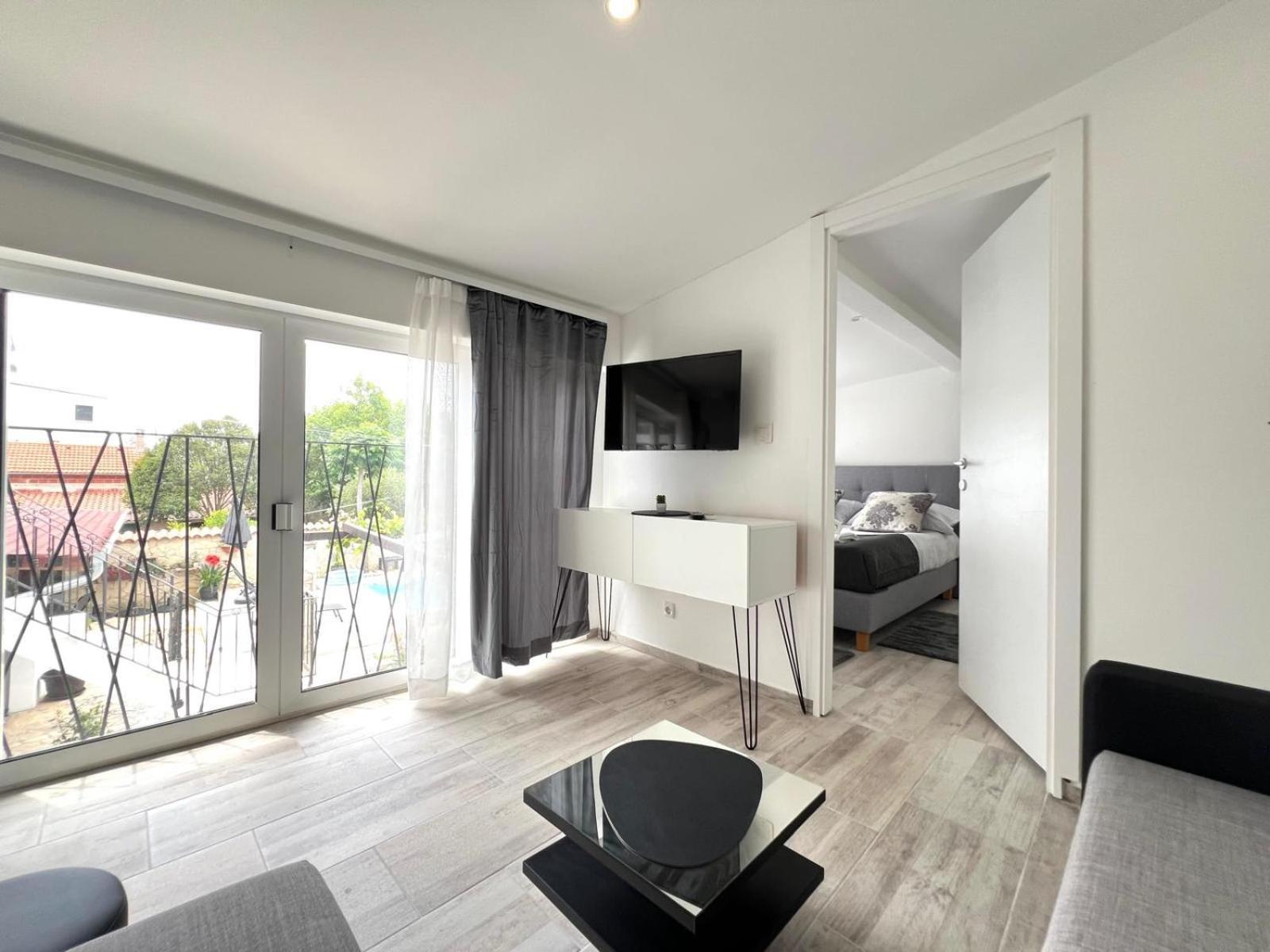 Appartement Azzurro Mare à Pula Extérieur photo
